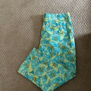 Women’s Lilly Pulitzer cropped pants size 2